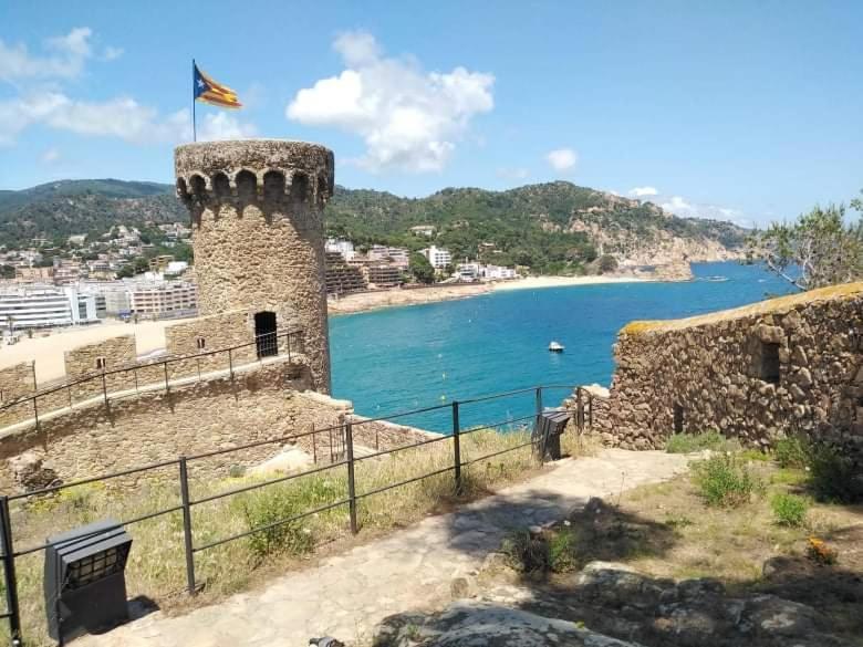 Hotel San Jordi Tossa De Mar Esterno foto