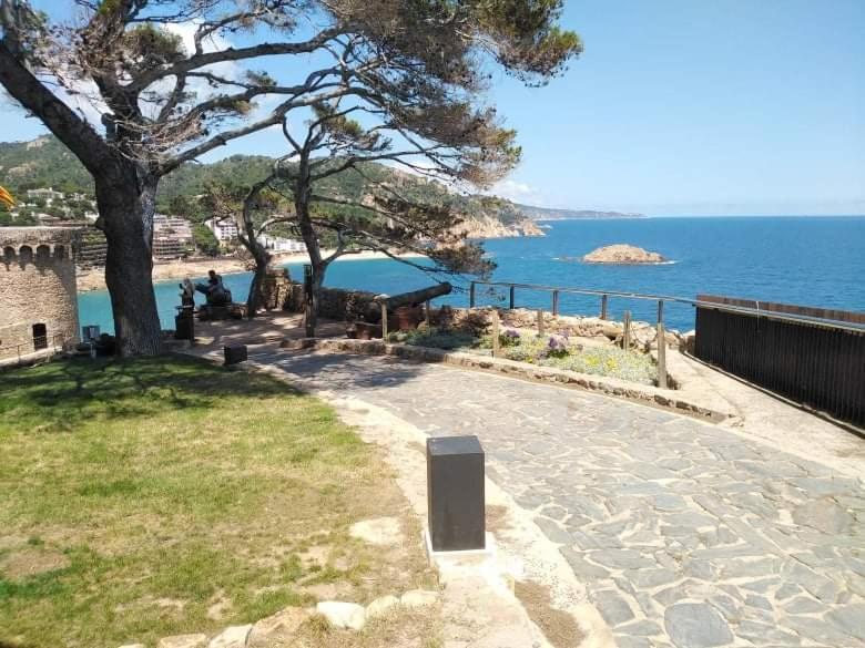 Hotel San Jordi Tossa De Mar Esterno foto